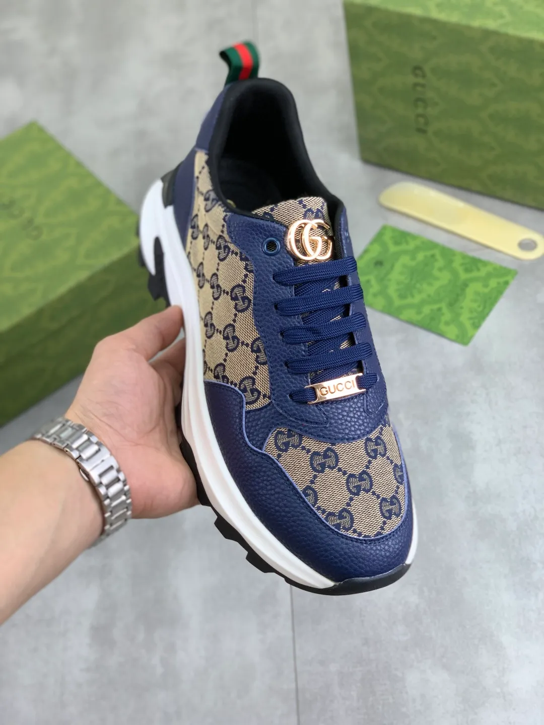 Men's shoes 💰P440💰[New model]🆘 The latest model from Gucci GUCCI official website🎁Classic casual and fashionable men's shoes👟Best model💥The version is simple and elegant, exclusive for trendy men. Unique official website latest brand elements👑Gucci original decoration, fashionable and generous, original soft calfskin fabric➕Comfortable soft first-layer pigskin lining ✅The official website specifies the wear-resistant casual outsole, the classic model is taken in kind🎬Color: 4️⃣colors available😍Number: 38-44